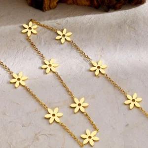 Colar Flores Vintage Cristal